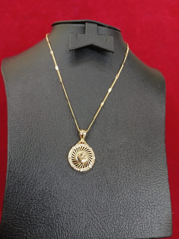 Yellow Gold chain Charm Pendant