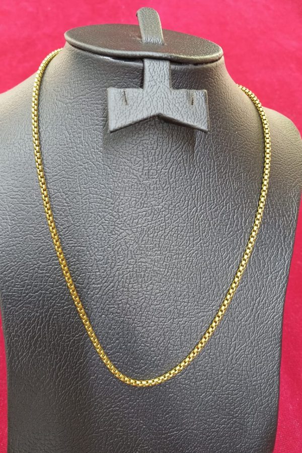 Vintage Gold Tone Lightweight Chain Necklace