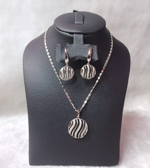 Sterling Silver Italy Black & White Crystal Pendant Necklace set