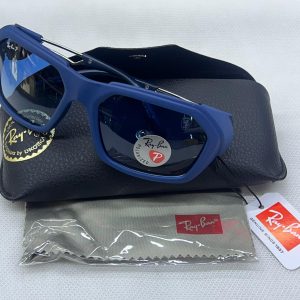 Rayban ferrari