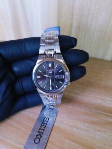 Seiko 5 silver case