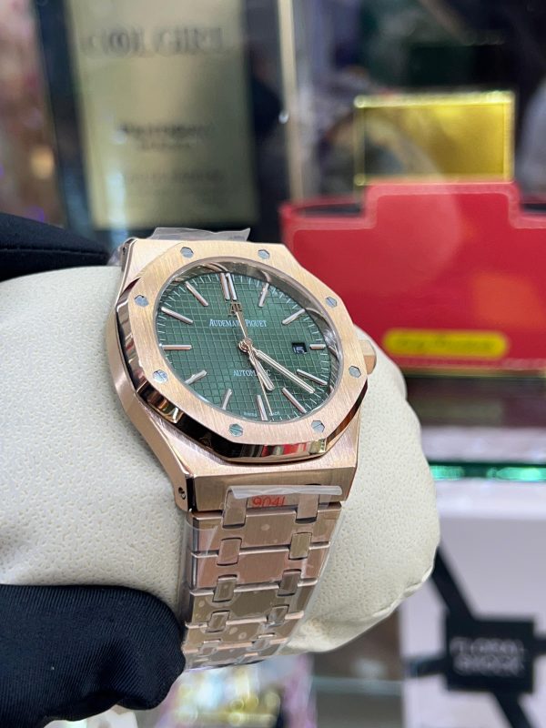 Audemars Piguet Royal Oak Green Dial Rose Gold Selfwinding - Image 2