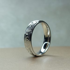 925 Sterling Silver Wedding Ring – Classic Engraved Band for Him or Her