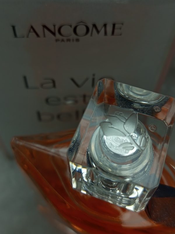Lancôme La Vie Est Belle Eau de Parfum for Women – Original 100ml - Image 2