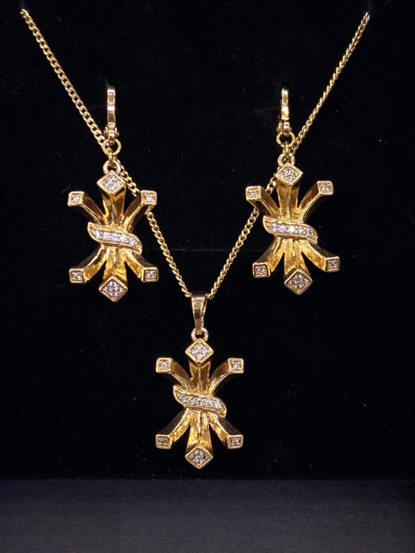 Luxury 3-Piece Gold Pendant Set with Diamond Accents