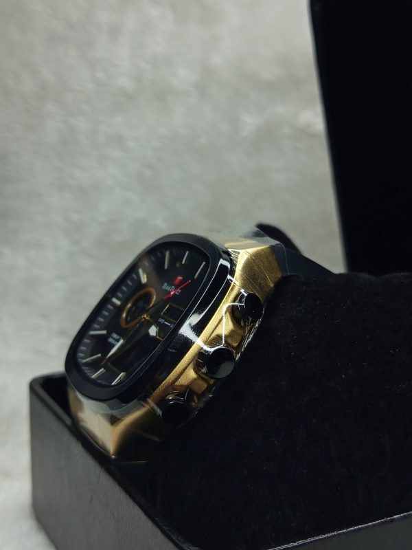 Tear-Trace Dual Display Gold & Black Men's Watch – Luxury Chronograph with Digital Display - Image 2